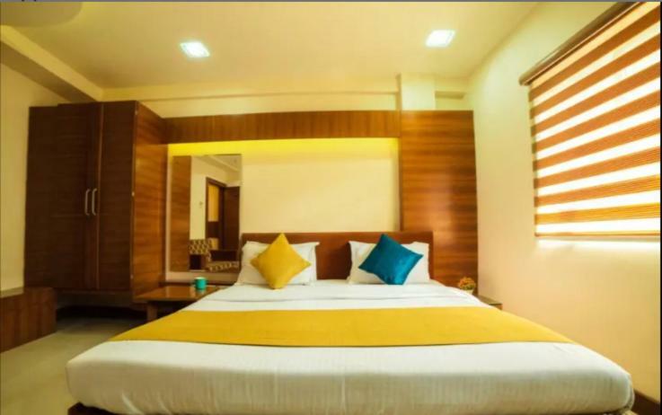Hotel Gk Palace Bhopal Luaran gambar